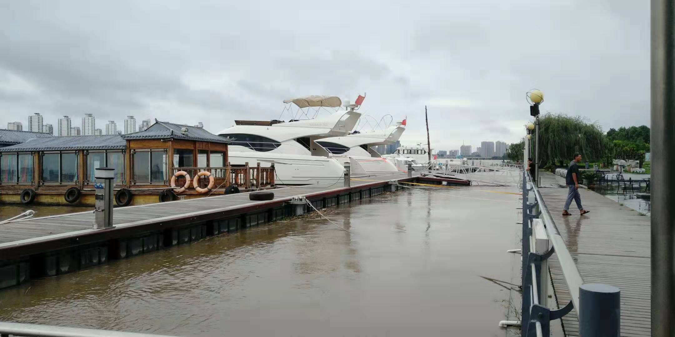 祊河-北岸游艇会.jpg